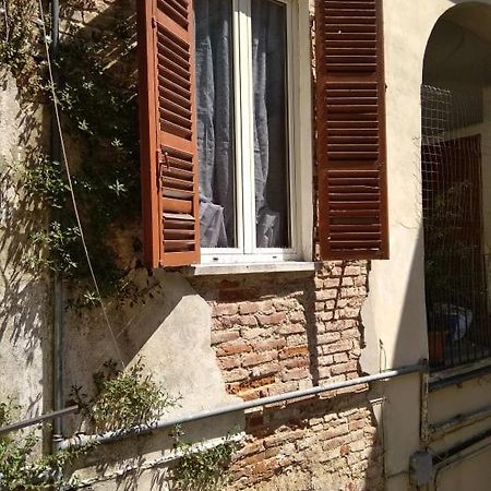 T Rooms 2 - Appartamento Aurelio Casale Monferrato Zewnętrze zdjęcie