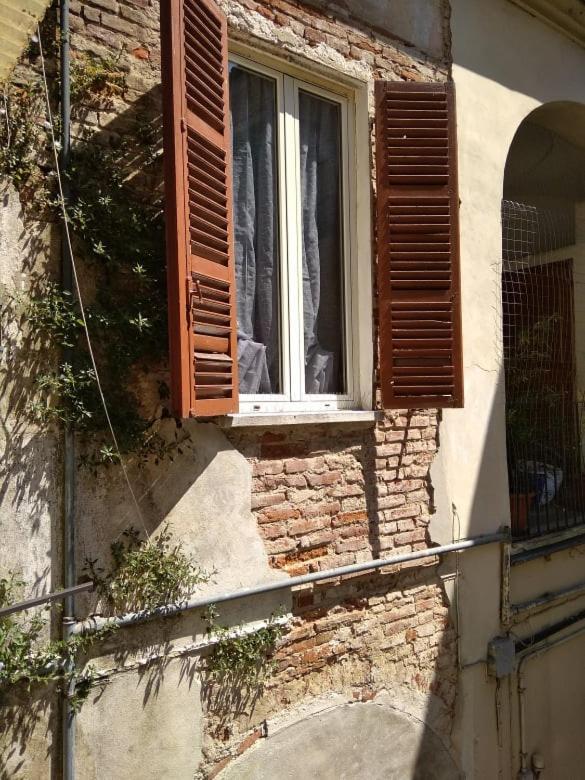 T Rooms 2 - Appartamento Aurelio Casale Monferrato Zewnętrze zdjęcie